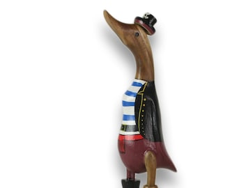 Canard en bois figurine déco de jardin en racine de bambou et bois de teck pirate peint à la main 25 cm