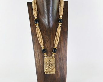 Elegante busto de joyería - porta joyas - porta collares - expositor de joyas de madera teñida de marrón en tres tamaños