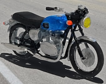 3D Printed Triumph Motorcycle Model: Unpainted Railway Scale