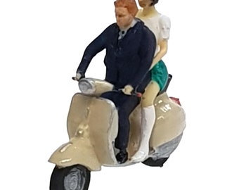 FG19 - Mods with Pillion on Scooters- Unpainted- Model Railway Figure - N scale TT scale OO scale O scale