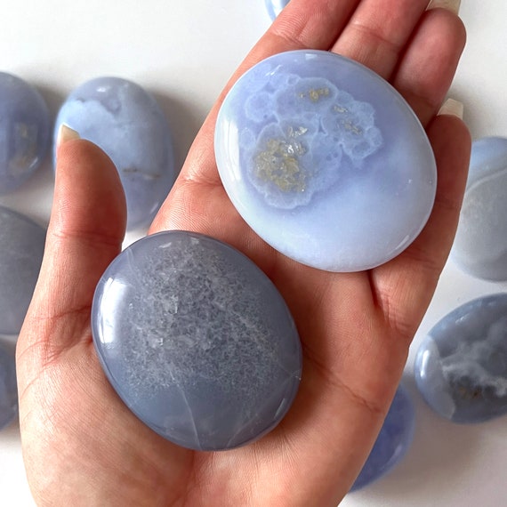 Blue lace sale agate palm stone