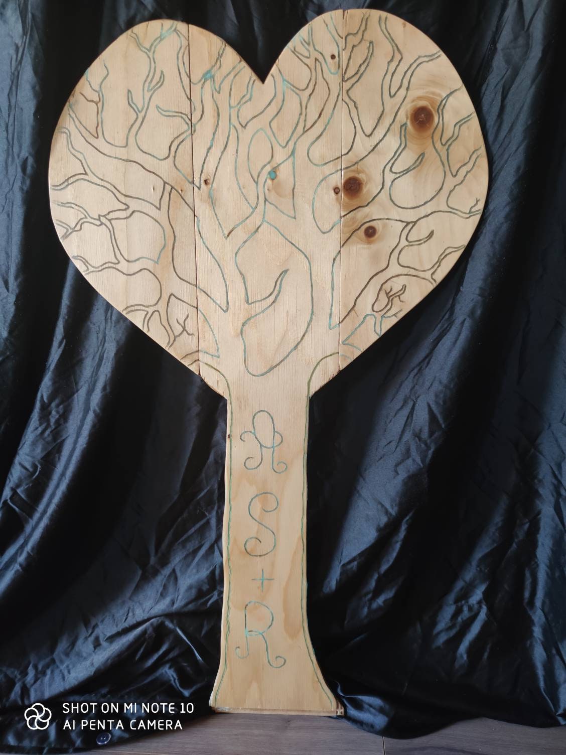 Arbre Cœur en Bois Phosphorescent