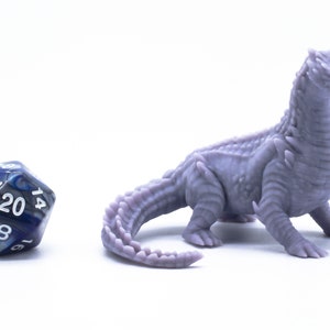 Giant Lizard - Miniature - Tabletop - Collectable - Figure - RPG