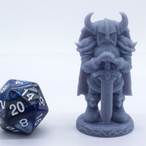 Stout Dwarf Fighter - Miniature - DND - Tabletop