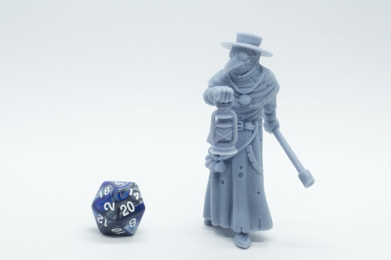 Plague Doctor - Miniature - DND - Tabletop image 1
