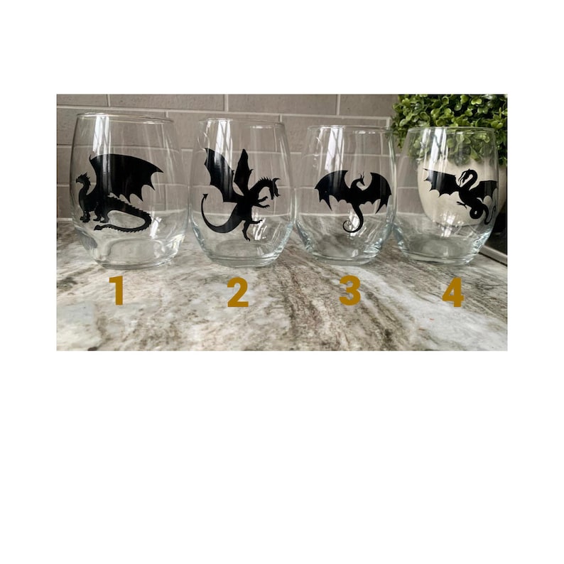 Dragon Wine Glasses, Personalized Dragon Cup, Dungeons and Dragons Cup, Fourth Wing Cup, Game of