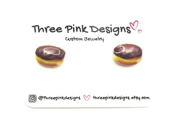 Söta små kawaii Boston Cream Custard Donut-örhängen, kaffeörhängen, dessert, frukost, DD-munk, chokladmunk, söt present