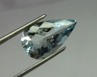 Pendant Medium Blue Aquamarine 2.3 Ct AAA Grade Natural Faceted Aquamarine Long Pear Cut Ring Long Pear Cut Shape Loose Gemstone