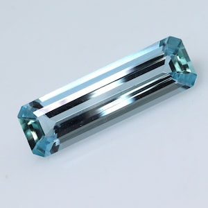 Natural Aquamarine Baguette Cut | 3.23Ct.Loose Aquamarine Gemstone 17.8x5.5mm  March Birthstone | DIY Jewelry Stone | Engagement Ring Supply