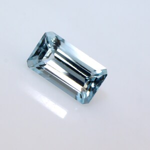 100% Natural Aquamarine Baguette Cut –1.8Ct Superb Cut Aquamarine9.3x5.2mm Loose Aquamarine Gemstone for Jewelry Light Blue Crystal for Ring