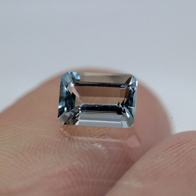100/% Natural Blue Color Aquamarine 7.1x5 mm Octagon Cut,HIGH QUALITY Aquamarine Faceted Loose Gemstone Good For Making Ring,Pendant.
