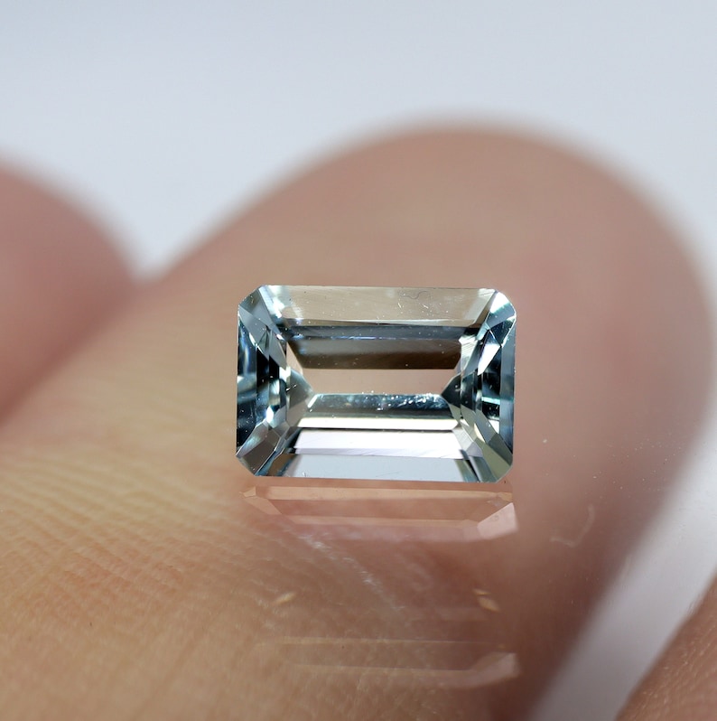 100/% Natural Blue Color Aquamarine 7.1x5 mm Octagon Cut,HIGH QUALITY Aquamarine Faceted Loose Gemstone Good For Making Ring,Pendant.