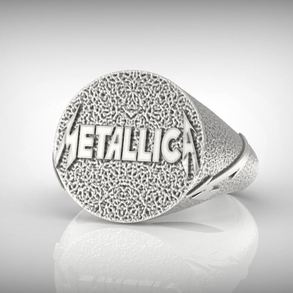 Vintage metallica ring sterling silver 925