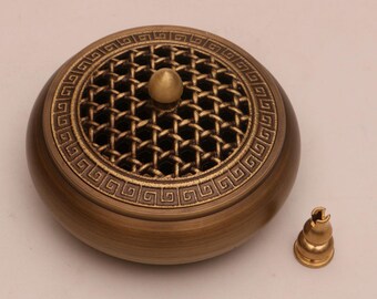 Small Vintage//Antique Chinese Incense Burner Bronze//Brass Candle Burner holder a