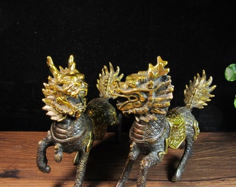 Pair Vtg Chinese Copper Gilt Fengshui Animal Pixiu Beast Wealth Bixie Statue , Old Chinese Copper Exorcise Evil Spirits brave troops Kylin