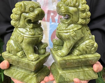 Pair Natural Green Jade Palace foo dog lion statue,Crystal Healing,Tibet lion dance costume, living room decor Warding Off Evil Energy M1456