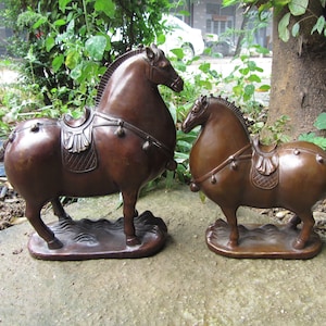 Copper War Horse, Pure Copper Statue of Horse, Brass Sculpture Collectable Table Decor Animal Figurine for Living Room Home Decorations Gift