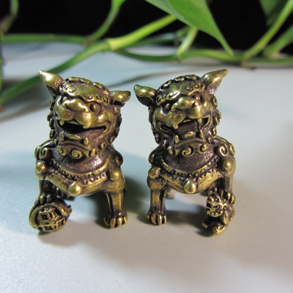 Lot of 2 pics Tibet Brass copper Pair Of Chinese Foo Dogs lion Status Animal Sculpture Figures Ornaments Fu Lions Chinese Guardians MC136