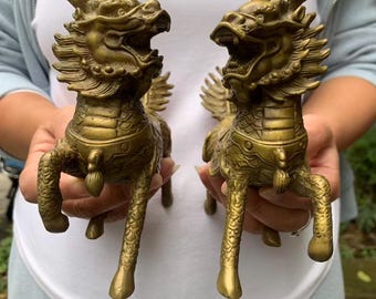 MH384 2 pics, Pair brass kylin statue, Vintage Bronze unicorn Figurine, Chinese foo dogs sculpture, Tibetan Temple lion qilin Kirin Chi-Lin