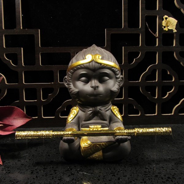 Tea pet Golden cudgel Sun Wukong The Monkey King custom Feng shui Figurine meditation Pottery Myth journey to the west clay Warrior M4011