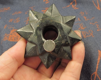 Ímã de meteorito tibetano, figuras de estrela octogonal de cristal folclórico, cultura Hongshan, pingente de meteorito fóssil com ímã, estátua misteriosa do diabo MC3296
