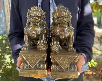 Par de enormes estatuas de león Foo Dog de cobre estilo vintage, leones guardianes Foo Dog malvados de palacio Feng Shui de latón, bestia león de Pekín
