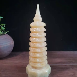 Gul Jade Healing Tower Stone Reiki Meditation Energiskydd, Andlig Healing Yoga Aura Stone Tower Point Energy Balancing Idealisk Gåva