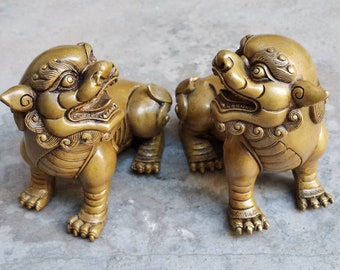 純銅製 鎏金 回頭獣 彫刻置物／一対セット 貔貅（ヒキュウ）銅製置物 翼付き 大サイズ 雌雄ペア｜風水最強の開運