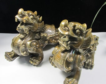 Antique Bronze Pixiu Pair, Chinese Pi Xiu Feng Shui Wealth Guardian Statues, Vintage Mythical Beast Decor for Home & Office