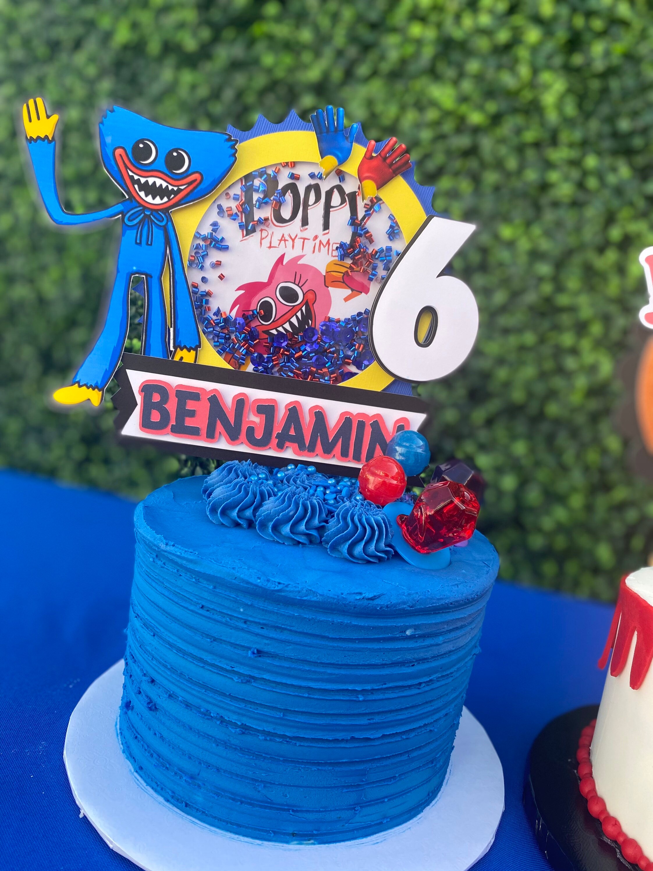 Huggy Wuggy Cake Topper/ Shaker cake topper - Etsy Nederland