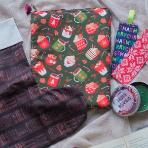 Christmas Bookish Bundle |  Christmas Book Sleeve | Gift for reader | Bookish Gift