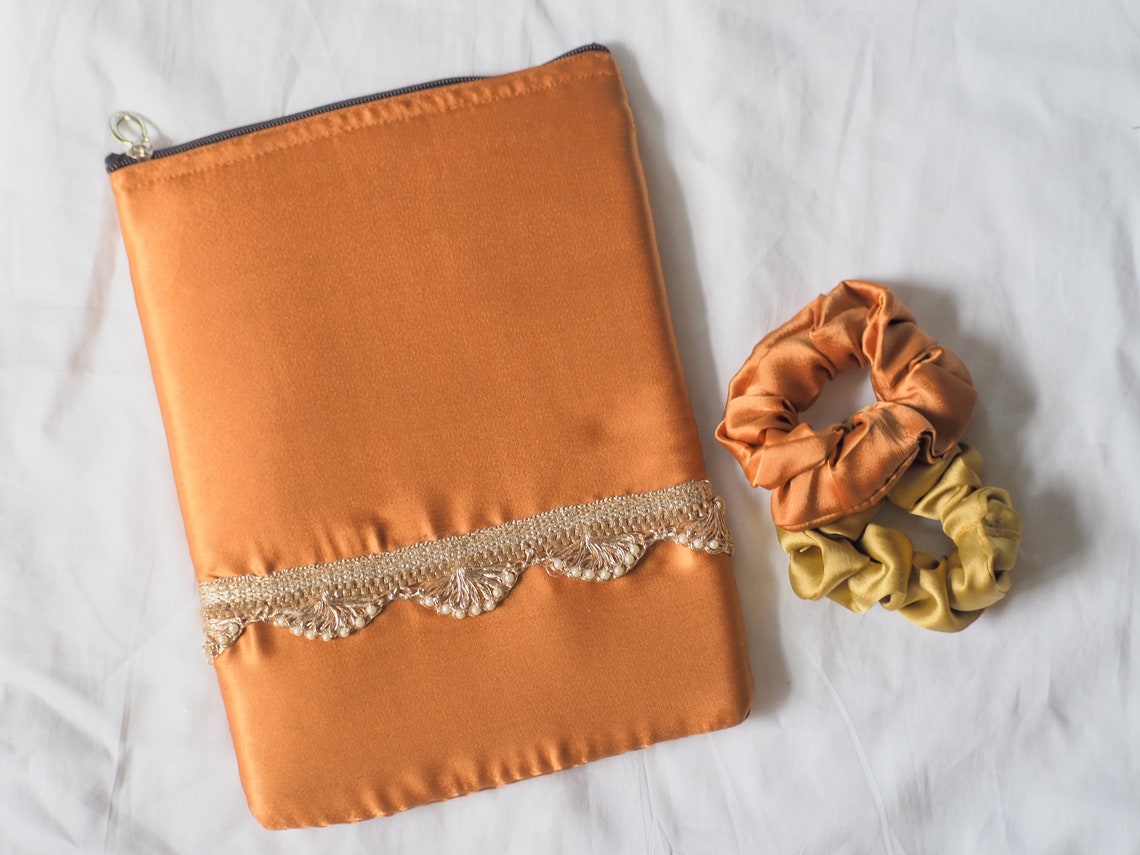 Floral Book Sleeve With Zip Closure Large Book Sleeve Etsy UK