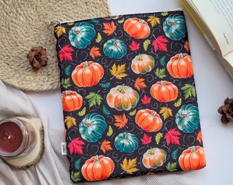 Fall Pumpkin Book Sleeve with Zipper | Autumn Pumpkin Kindle Sleeve | Black Kindle Sleeve | Gift under 20 | Gift for her