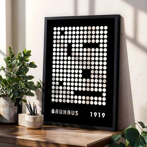 Bauhaus Circles Grid Wall Art, Bauhaus Ausstellung Exhibition, Geometric Art Print, Minimalist Wall Decor, Mid Century Modern Wall Art
