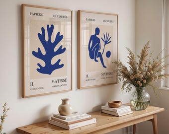Set aus 2 blauen Matisse-Drucken, Papier-Découpés, abstrakte Figur & Seegras, Wandkunst für die Galerie, minimalistische Küstendekoration, Scherenschnittkunst