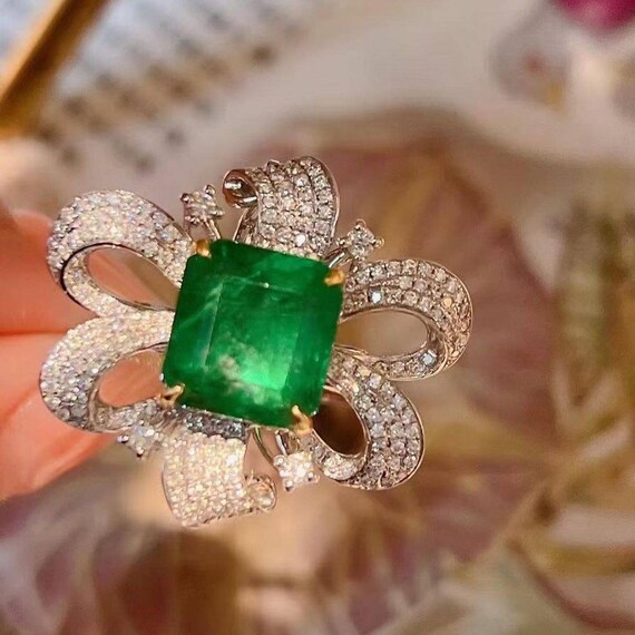Vintage and Luxury Emerald Ring May Birthstone Ring 925 Sterling