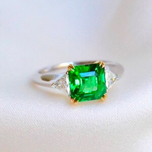 Gorgeous Three Stone Tsavorite Garnet Ring Tsavorite Garnet - Etsy