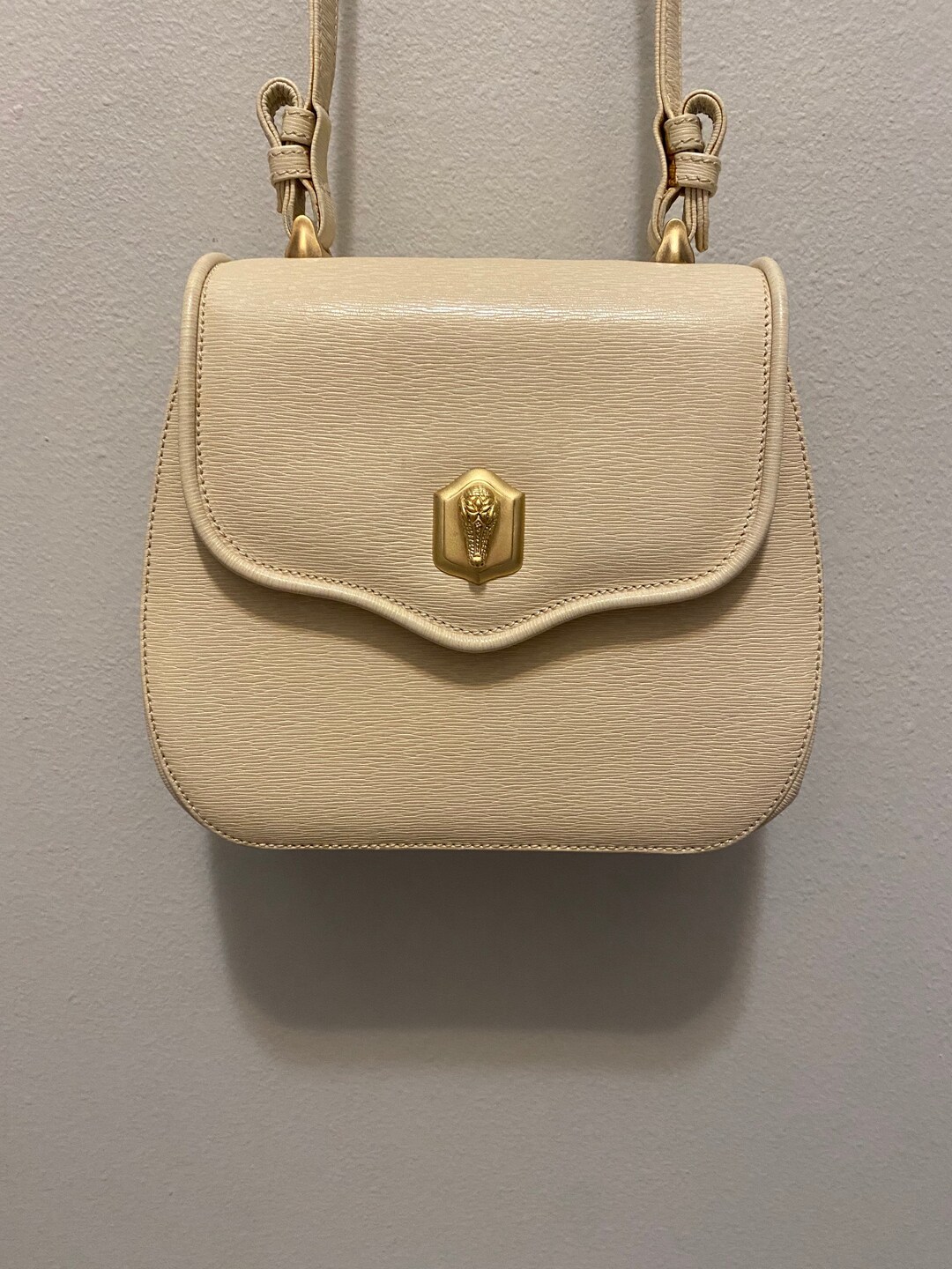 Barry Kieselstein-cord Cream Colored Leather Shoulder Bag Signature ...