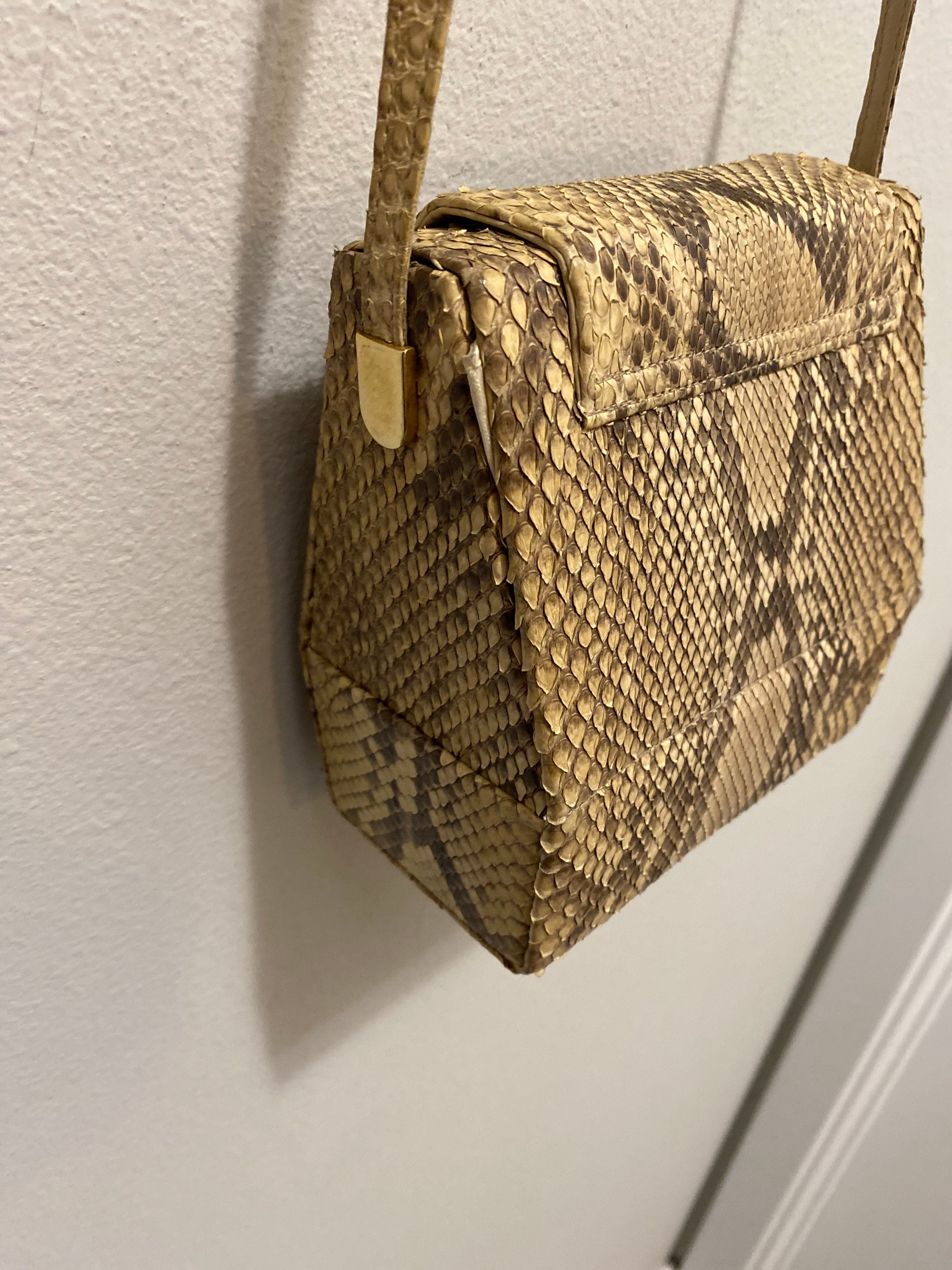 STUART WEITZMAN snake 5050 かなり希少なヘビ皮 STUART WEITZMAN snake 5050 かなり希少なヘビ皮