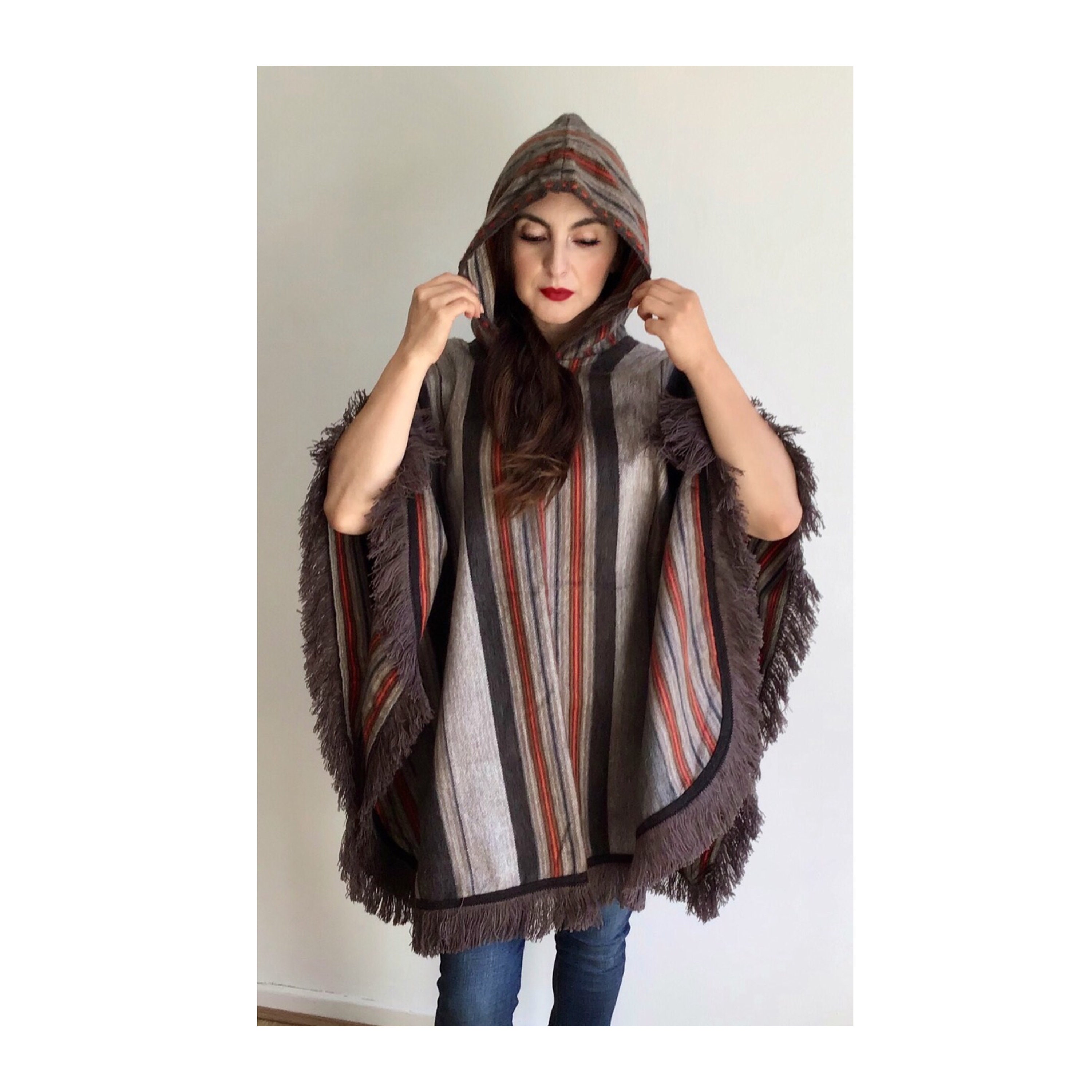 SOFT Llama Wool / Alpaca Cape Hooded Original South American SOFT Llama Wool / Alpaca Cape Hooded Original South American