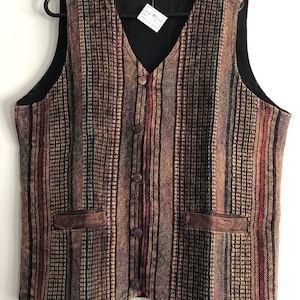 Gilet coloré pour homme 100 % coton de l'Himalaya biologique Commerce équitable Bohème, décontracté, formel, robe élégante pour les occasions, styles Fait main au Népal Brown