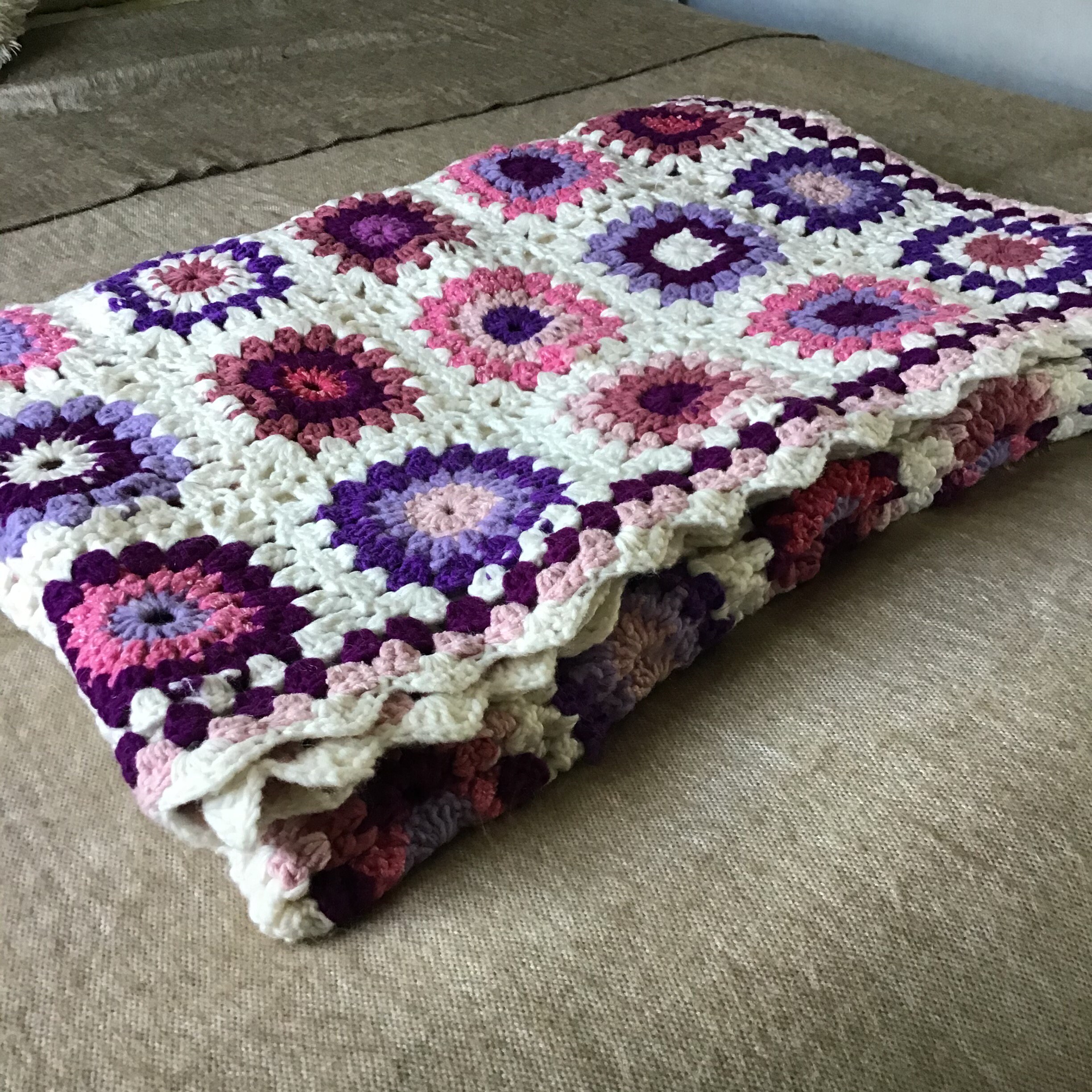 Coperta fatta a mano della nonna plaid, letto, crochet ,uncinetto, lana vintage | UK