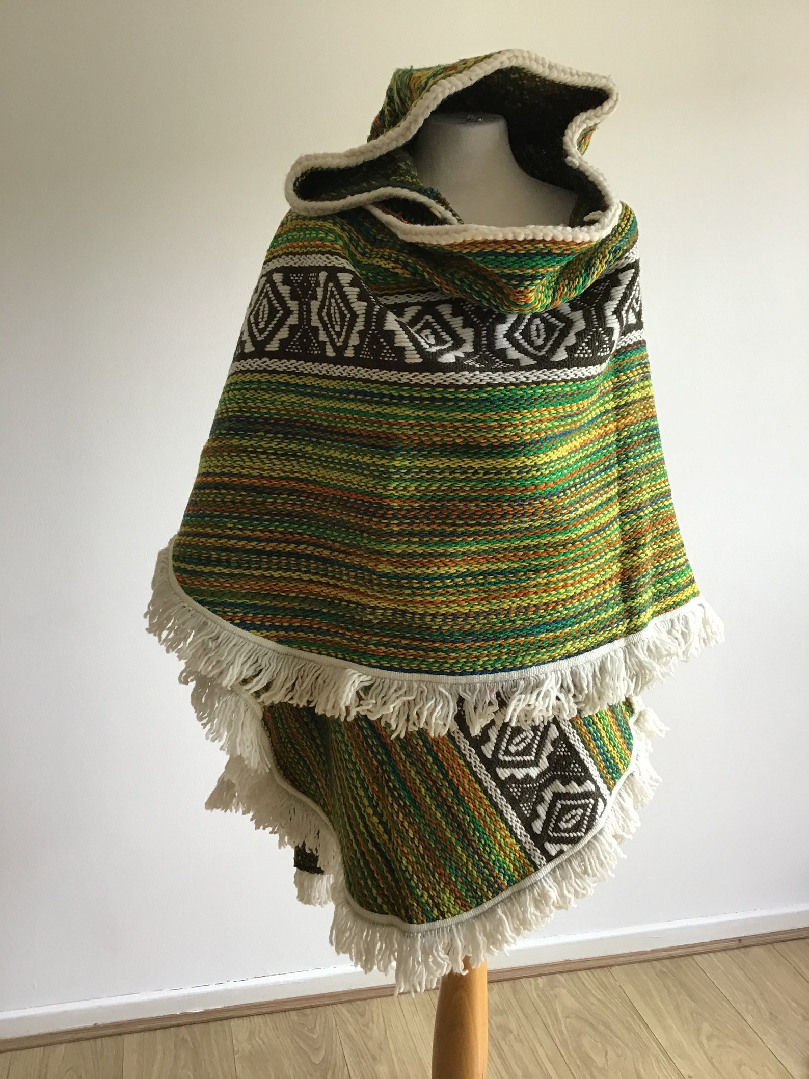 Original Poncho from EcuadorWoman Natural color SHEEP wool | Etsy