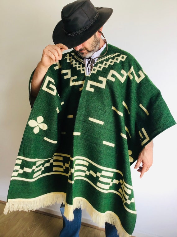 Clint Eastwood Poncho Olive Serape Replica light Weight Cowboy Men s Wool Handwoven in South America Cape Coat Perfect Gift Etsy Ireland