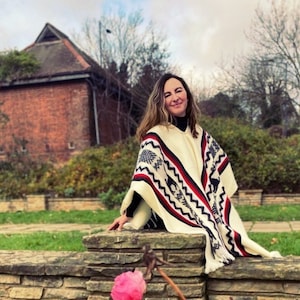 Handwoven Lama Design Wool Blend Poncho: South American Cape