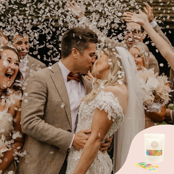 Biodegradable Wedding Confetti Bulk Bag | 50-60 Guests | Water-Soluble Rice Paper Circles, Venue-Friendly, Eco-Friendly Send Off Toss