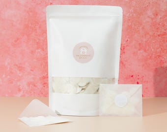 Circle Wedding Confetti Kit | Rice Paper Confetti + Vellum Envelopes & Stickers | Mess-Free, Guest Toss