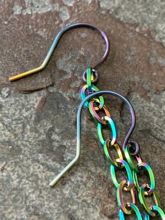 Rainbow Anodized Niobium Earrings - Rainbow Chain Dangle Earrings -  Hypoallergenic/Skin Safe Earrings, Gemstones
