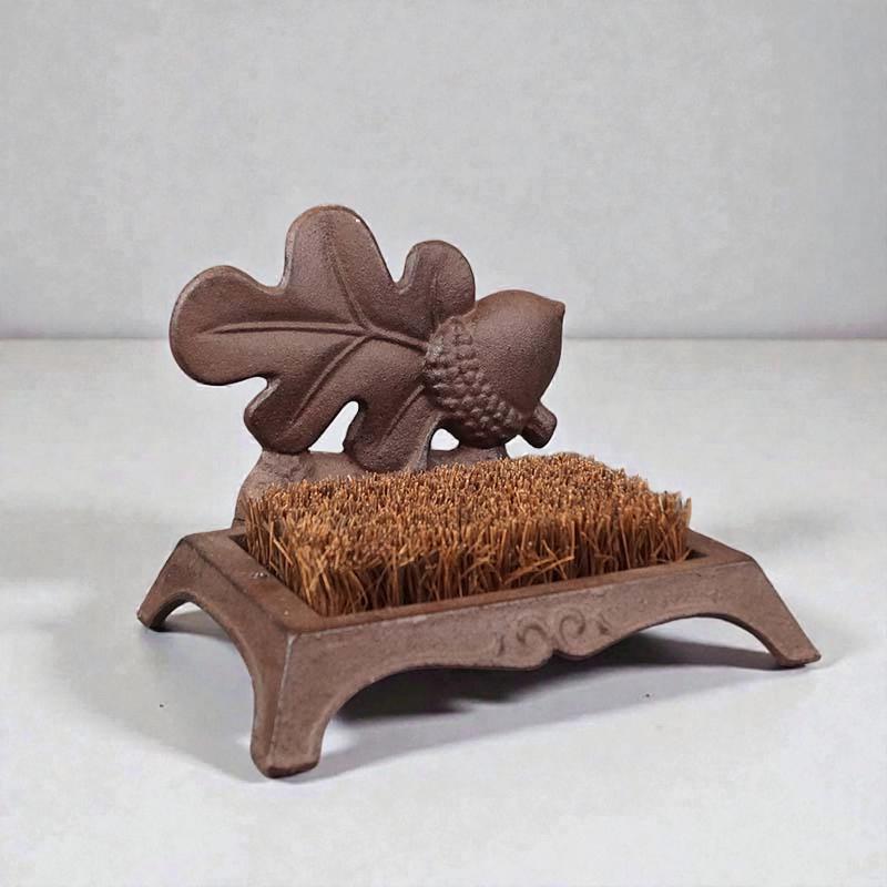 Heavy Duty Rustic Cast Iron Shoe Brush - 5-Layer Bristles, U-Shape Groove, Outdoor Boot Scraper For Doorstep