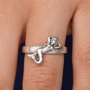 Sterling Silver Mermaid Ring, Nautical Ocean Jewelry for Women, Beach Lover Gift, Handmade Fantasy Ring, Mermaidcore Statement Ring